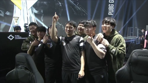 MIBR 击败 Virtus.pro 晋级 PGL Astana 2025 季后赛